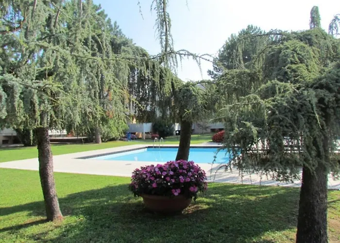 Διαμέρισμα With Direct Access To The Pool