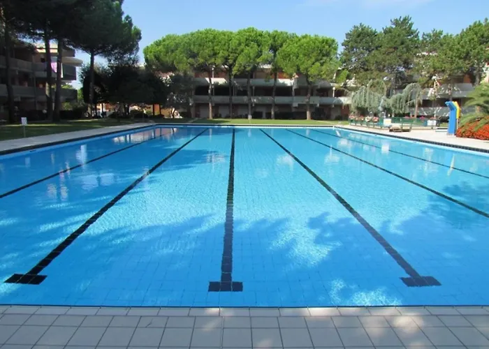 With Direct Access To The Pool Appartamento *